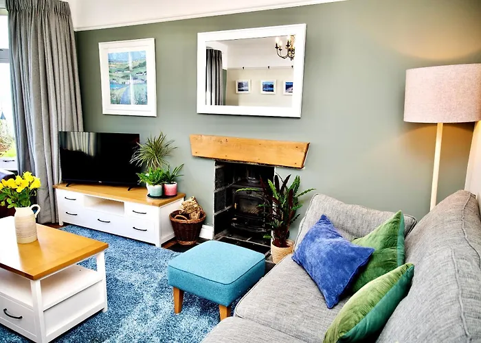 Bryn Gwyn & Tegfryn - Pair Of 4 Bedroom Cottages - Sea & Mountain Views Borth Y Gest